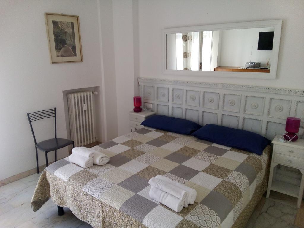 Da Cipollina In Pieno Centro Apartman San Remo Kültér fotó