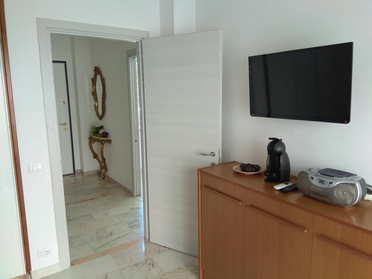 Da Cipollina In Pieno Centro Apartman San Remo Kültér fotó