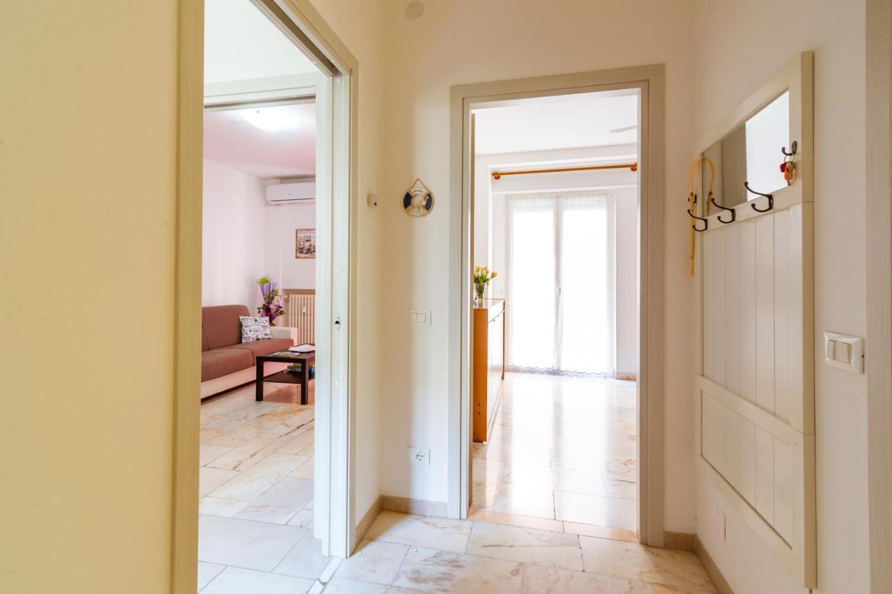 Da Cipollina In Pieno Centro Apartman San Remo Kültér fotó